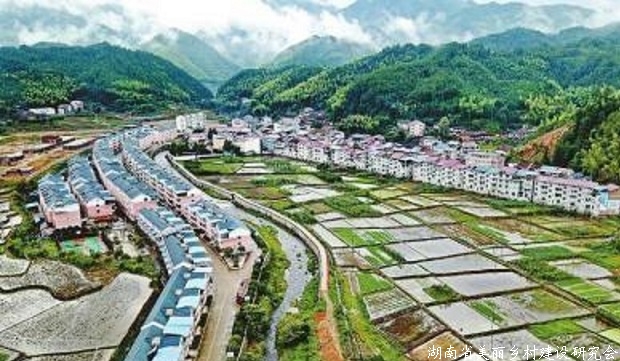 发改委：超过1亿农业转移人口在城镇落户